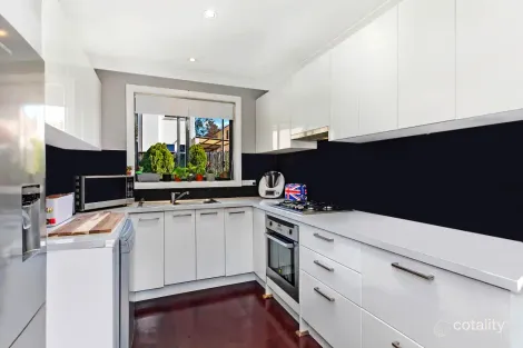 Property photo of 11 Croyde Street Stanhope Gardens NSW 2768