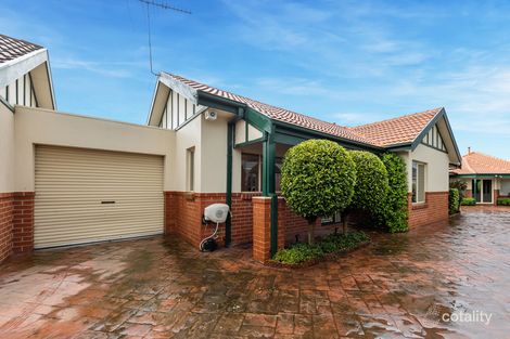 Property photo of 2/10 Winifred Street Essendon VIC 3040
