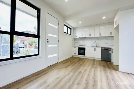 Property photo of 4/18 Oak Grove Springvale VIC 3171
