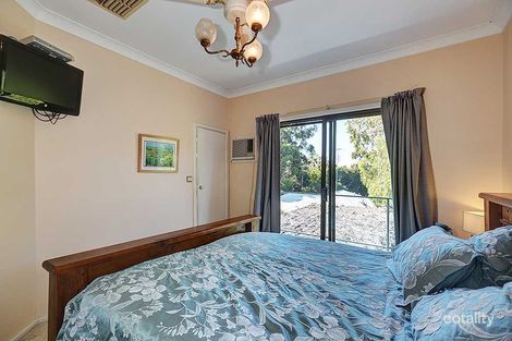 Property photo of 28 Carramar Drive Kalamunda WA 6076