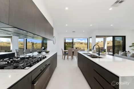 Property photo of 7 Gorrell Place Yass NSW 2582