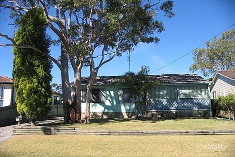 55 Spencer Rd, Mannering Park, NSW 2259