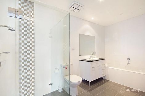 Property photo of 902/215-217 Pacific Highway Charlestown NSW 2290