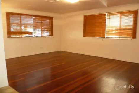 Property photo of 36 Abel Smith Parade Sunset QLD 4825