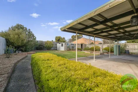 Property photo of 4 Benton Avenue Seaford VIC 3198