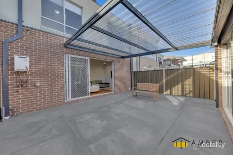 Property photo of 23 Brunswick Crescent Craigieburn VIC 3064