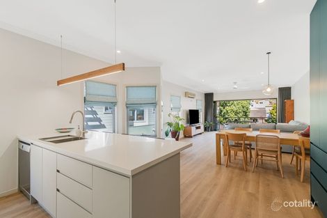 1/50 Tweed St, Coolangatta, QLD 4225