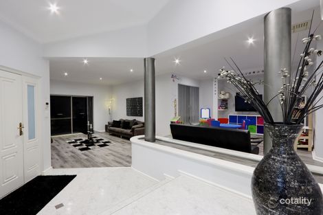 Property photo of 4 Sherbrooke Heights Noranda WA 6062