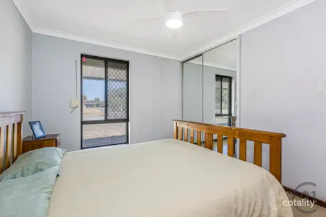 Property photo of 29 Excalibur Circle Camillo WA 6111