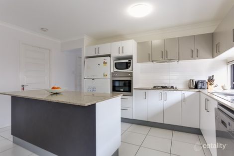 Property photo of 11 Pamphlett Street Oxley QLD 4075