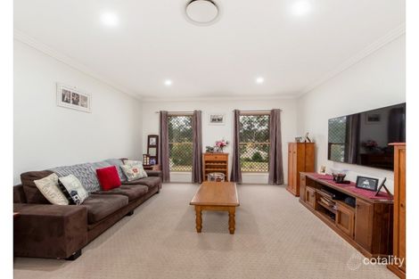 Property photo of 15 Josette Place Pine Mountain QLD 4306