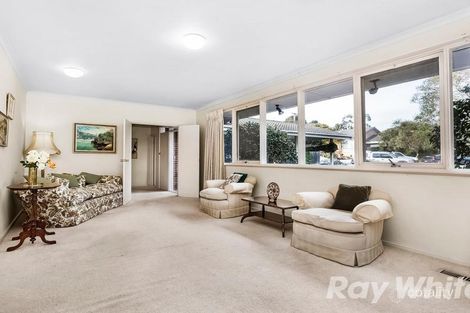 Property photo of 1 Betty Court Mount Waverley VIC 3149