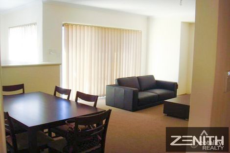 Property photo of 4/74 Gilbertson Road Kardinya WA 6163