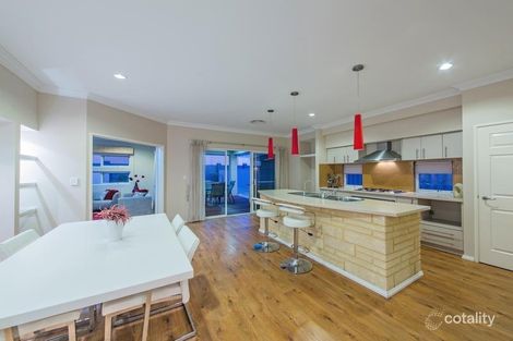 Property photo of 18 Katoomba Place Belmont WA 6104