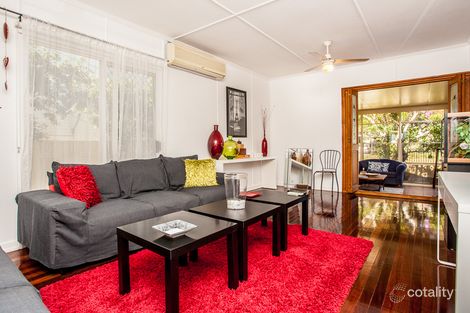 Property photo of 14 Croston Street Clontarf QLD 4019