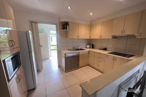 Property photo of 25 Edlorowa Street Sun Valley QLD 4680