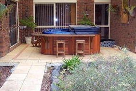 Property photo of 9 Laffan Close Wallan VIC 3756