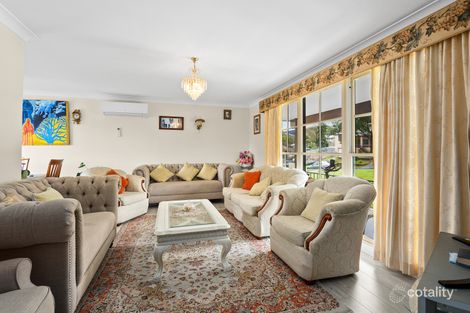 Property photo of 197 Jacaranda Avenue Figtree NSW 2525