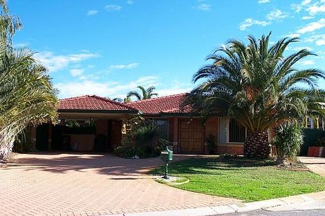 Property photo of 15 Canterbury Circle Currambine WA 6028