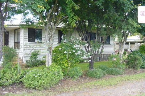 42 Stuart St, Eastern Heights, QLD 4305