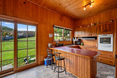 Property photo of 2 Ironcliffe Court Penguin TAS 7316