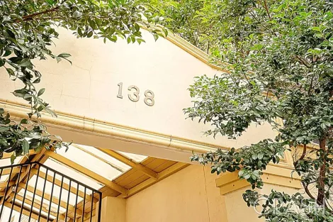 Property photo of 39/138 Adelaide Terrace East Perth WA 6004