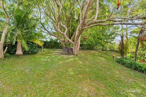 Property photo of 32 North Road Lower Beechmont QLD 4211