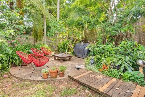 Property photo of 32 North Road Lower Beechmont QLD 4211