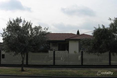 42 Andrew Rd, St Albans, VIC 3021