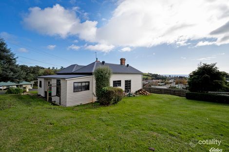 Property photo of 2 Ironcliffe Court Penguin TAS 7316