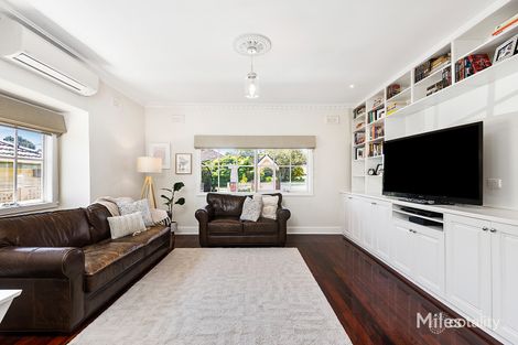 Property photo of 35 Brassey Avenue Rosanna VIC 3084