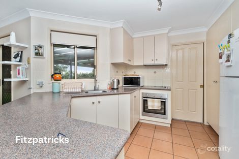 Property photo of 5 Woomera Place Glenfield Park NSW 2650