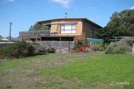 Property photo of 8 Nareeb Court Ventnor VIC 3922