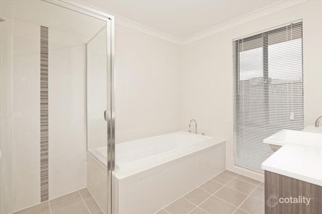 Property photo of 1 Greenman Street Macgregor ACT 2615