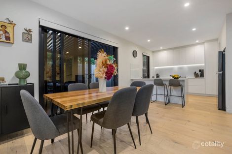 Property photo of 4/57 Tootal Road Dingley Village VIC 3172