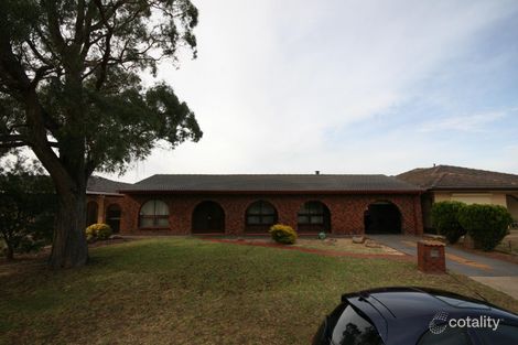 22 Chatswood Cres, Kidman Park, SA 5025