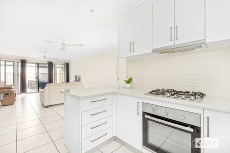 Property photo of 2/61 Newman Drive Emerald QLD 4720