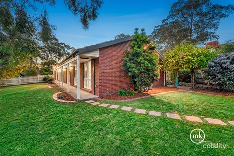 Property photo of 5 Culgoa Court Eltham VIC 3095