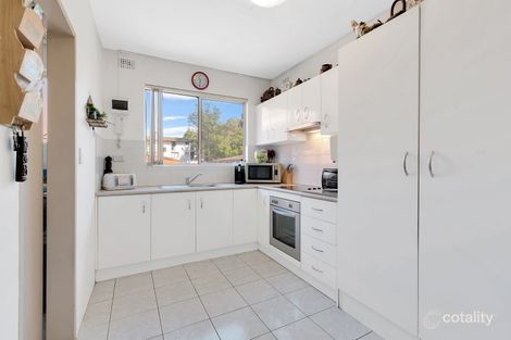 Property photo of 9/18 York Street Fairfield NSW 2165