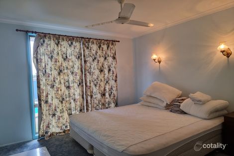 Property photo of 81 Booth Avenue Tannum Sands QLD 4680