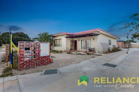 Property photo of 1/72 Vincent Avenue St Albans VIC 3021