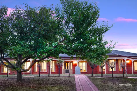 1 Lawrence Park Dr, Castlemaine, VIC 3450