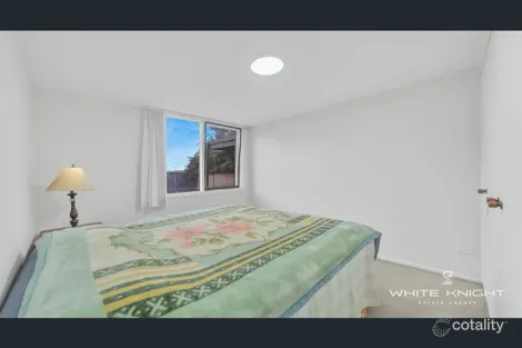 Property photo of 4/128 East Esplanade St Albans VIC 3021