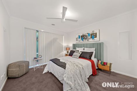 Property photo of 8 Meadow Croft Court Cranbourne East VIC 3977