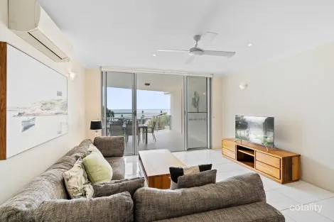 Property photo of 93 Trinity Beach Road Trinity Beach QLD 4879