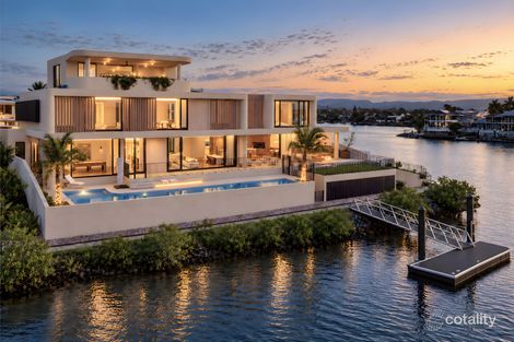 31 Mcilwain Dr, Mermaid Waters, QLD 4218
