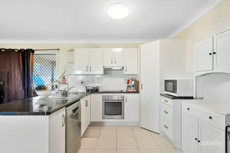 Property photo of 16 Audrey Drive Gracemere QLD 4702