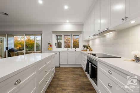 Property photo of 25 Mossgrove Way Beechworth VIC 3747