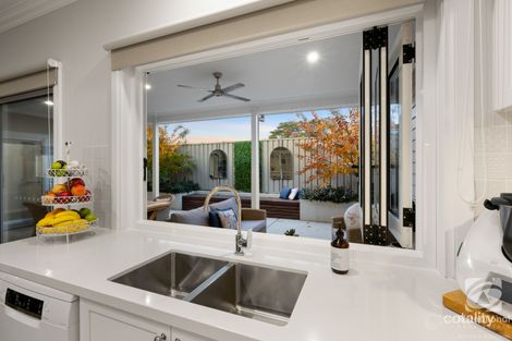 Property photo of 25 Mossgrove Way Beechworth VIC 3747