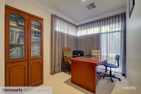 Property photo of 46 Tiger Circle Southern River WA 6110